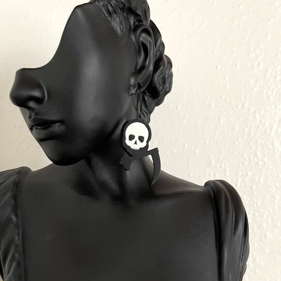 Skull Reaper Black Earrings Womens Halloween Skeleton Punk Rock Gothic Jewelry - Picture 3 of 6